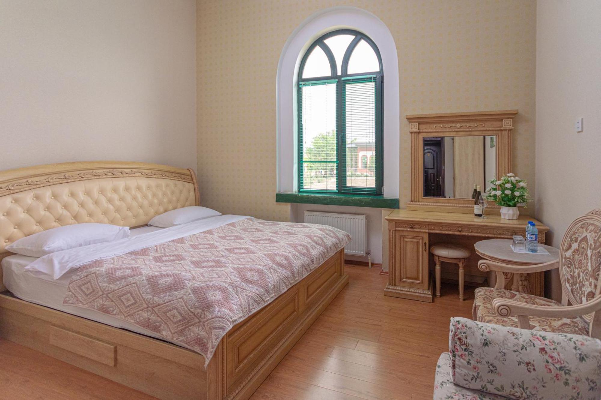 Chateau Monolit Hotel Ikinci Yeniyol Exterior foto